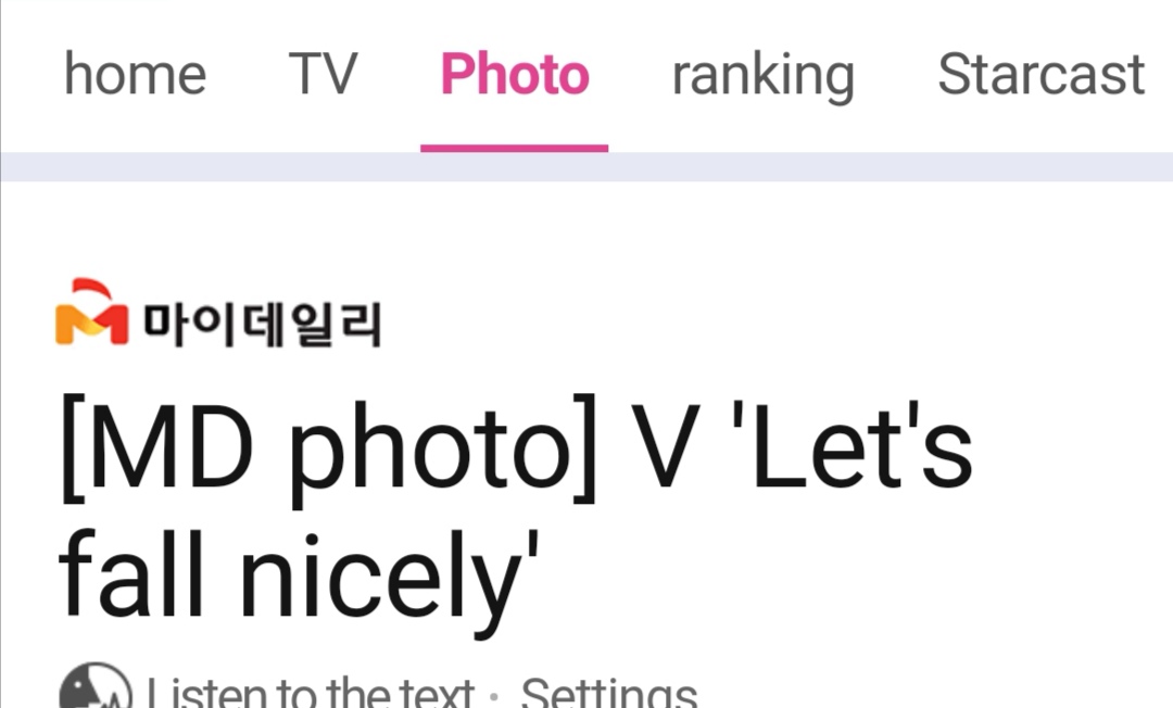 BTSVCentral's tweet photo. Kmedia's caption 🤧 and yes only Taehyung can fall prettily and nicely 😭

#Taehyung 
#BTSxGDA
@BTS_twt https://t.co/Hp4f9jwqeT