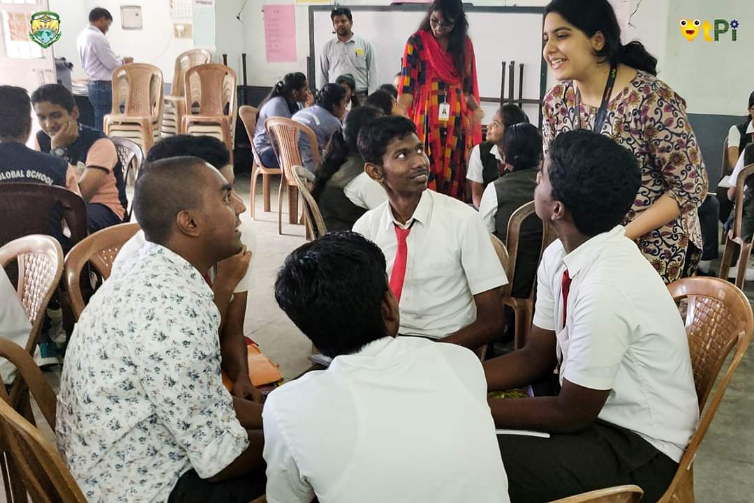 qtpiofficial's tweet image. #DesignThinkingWorkshop at Excel Group of Schools, Thiruvattar, TN where 80 students &amp;amp; 20 teachers participated in a day workshop. It was themed on d &apos;challenges faced in the campus&apos; by individuals. 

#QtPi #DT  #ExcelGroupofSchools #K12education #Coding #Robotics #AI