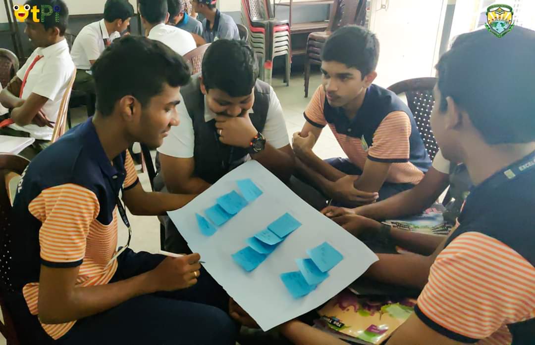 qtpiofficial's tweet image. #DesignThinkingWorkshop at Excel Group of Schools, Thiruvattar, TN where 80 students &amp;amp; 20 teachers participated in a day workshop. It was themed on d &apos;challenges faced in the campus&apos; by individuals. 

#QtPi #DT  #ExcelGroupofSchools #K12education #Coding #Robotics #AI