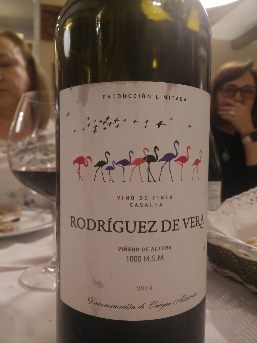 Cata de #vinos de @Tricanvinos del 04/01/20 en Rte @Emeterio #TresCantos
Tío Pepe Fino en Rama @Gonzalez_Byass
Arbayún  <a href="/ChiviteEstates/">J.Chivite F. Estates</a> <a href="/vinosnavarra/">Vinos Navarra</a>
La Suerte de Arrayán <a href="/laverdosa/">Bodegas Arrayán</a> <a href="/DOMentrida/">DOMentrida</a>
Rodríguez de Vera <a href="/VinoRodeVera/">Pepe Rodríguez de Vera</a> <a href="/DO_Almansa/">DO Almansa</a>
Saitina <a href="/BdeAlberto/">deAlberto</a>
Tapas  Rte @Emeterio