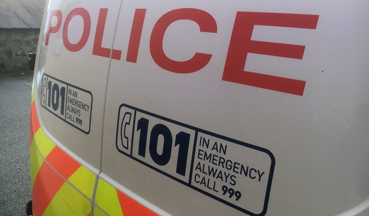 PSOSAbershire's tweet photo. A 43 yr old driver stopped near Maud by #Mintlaw PCs in the early hours this morning blew over 5 times the legal limit. He is being reported to the Procurator Fiscal for alleged drink driving. #dontdoit #PeterheadCPT #keepingpeoplesafe https://t.co/fxvGivG1UQ