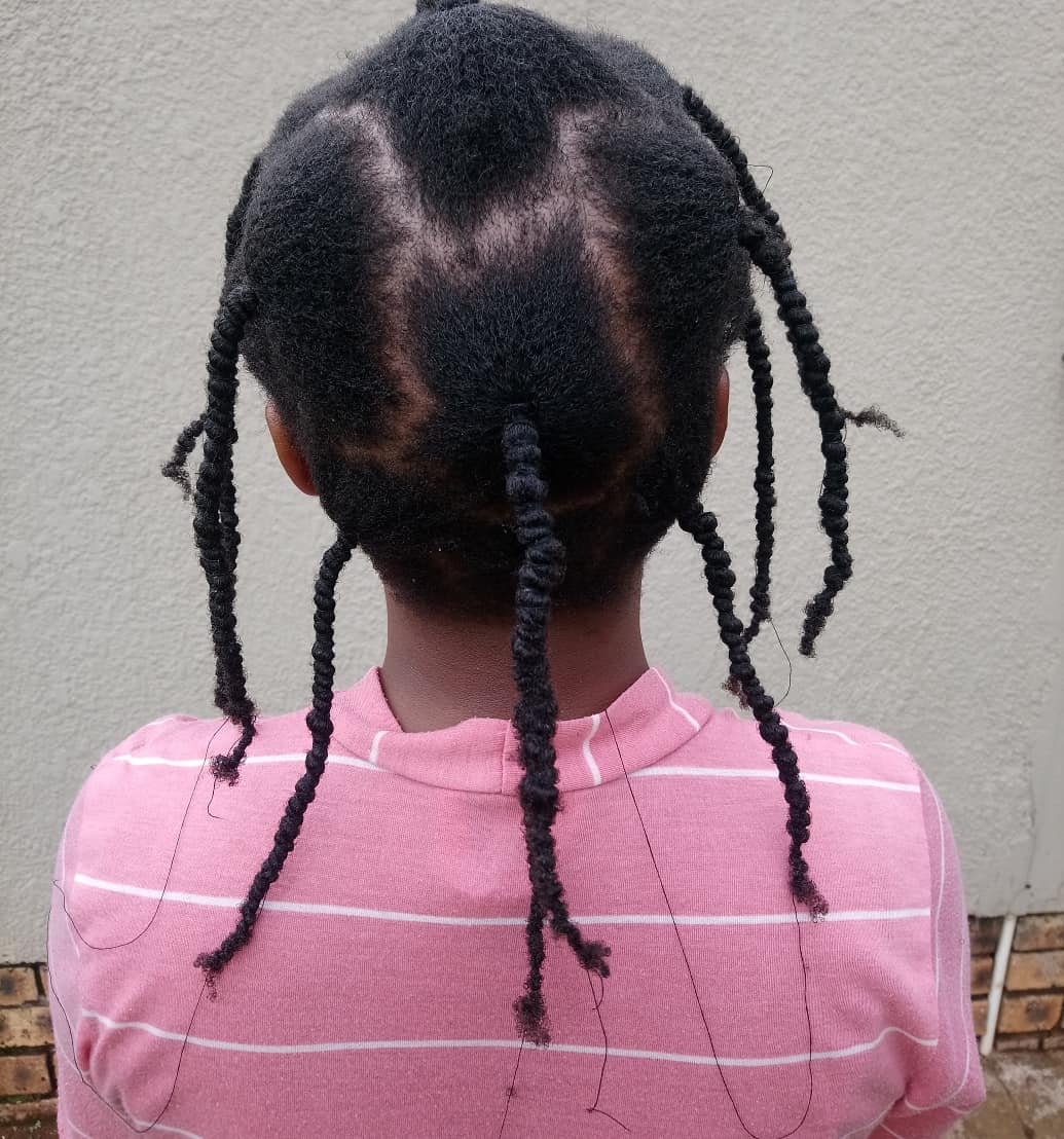 la_naturalia2's tweet photo. πLength came through. I was so excited to see how much my hair has has grown, length wise.
African threading takes time but it's worth it once in a while. π€
2019 was all about hair health.
2020 is all about length. π
Are ready?
#africanthreading #africanthreadingmethod https://t.co/OkD62EEuRz