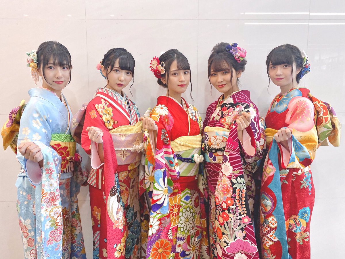佐々木 舞香 on X: 佐々木舞香 直筆生写真 振袖2020