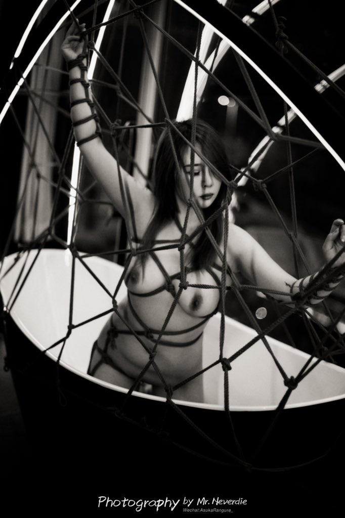 #绳艺

🎗：@silent_mo0n <a href="/hanshustudio/">汉恕字母圈资源💰约调</a>