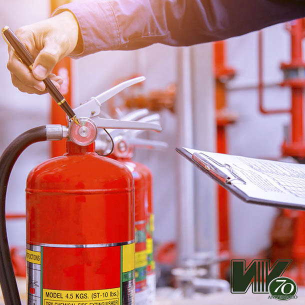 WalcoIndustrial's tweet photo. #walcotips Sabías que debes hacer mantenimiento o recarga a tus extintores 01 vez al año?
Sabias que para lograr la Conformidad de uso de Bomberos debes tener los extintores recargados y con fecha vigente?
Servicio de recarga de extintores serviciowalco@walco.com.ve https://t.co/y1IPDMvQ41