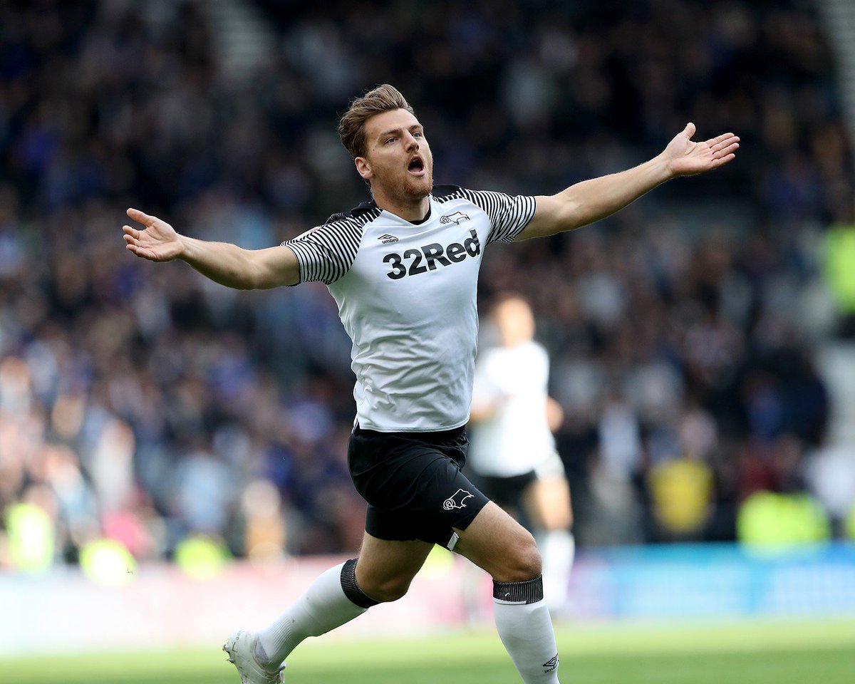 32Red's tweet photo. Chris Martin’s first half goal sends Derby through to the fourth round of the FA Cup as the Rams defeat Crystal Palace 0-1 at Selhurst Park 🏆
#DCFC | #CRYDER | #FACup https://t.co/dEqrQe9N8e