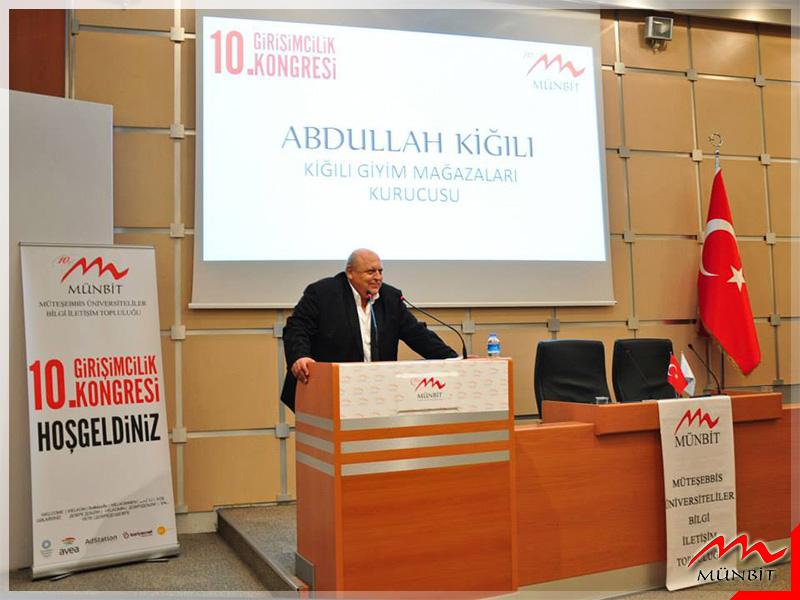 Münbit 10.Girişimcilik Kongresinden Abdullah KİĞILI'nın konuşmasından bir görüntüyü paylaşıp bu değerli zamanını bizlere ayırdığı ve biz gençlerin ufkunu açmaya vesile olduğu için kendisine teşekkür eder tekrardan aramızda görmek isteriz.  #tb #münbit #girişimcilik