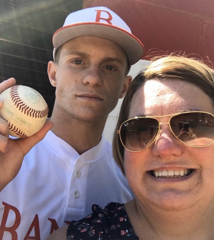 sedingess's tweet image. The life of our party is headed back to the Pippa.  Ready for his sophomore season.  We are proud of you Noah Dingess. Go Get Em!!! Go Eagles!!!