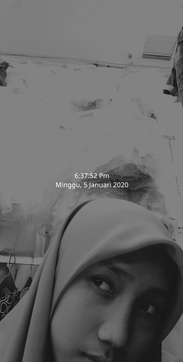 Dewrtnaa16's tweet photo. The waiting that never met :( https://t.co/rD8g1vWOyv