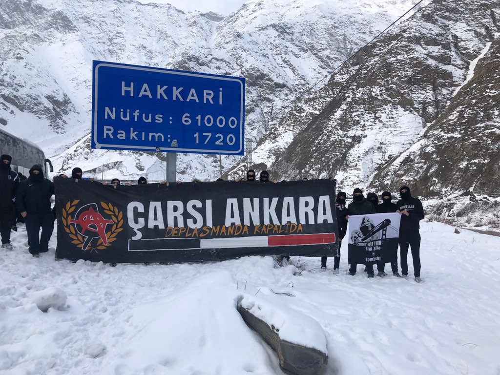 Sevdayı Yollar Yazar 

<a href="/goodfellas1903/">GOODFELLAS</a> @cArsi__Ankara