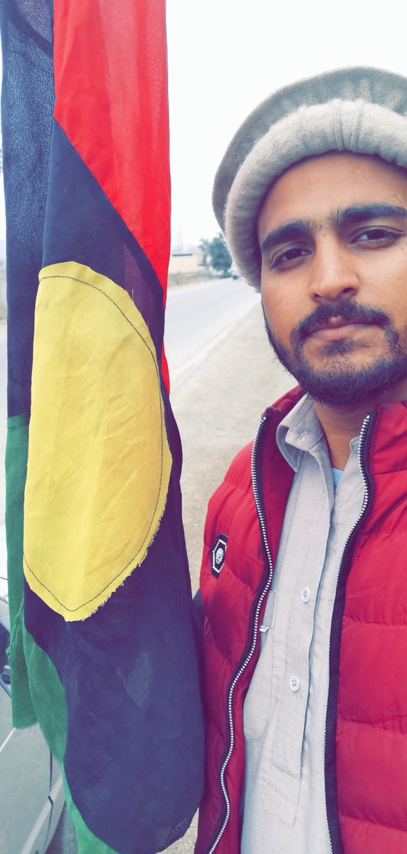 HazaraPyo's tweet photo. قائد عوام شہید ذولفقار علی بھٹو کی 92 سالگرہ مناتے ہوۓ https://t.co/qIJ2ioT1Ei