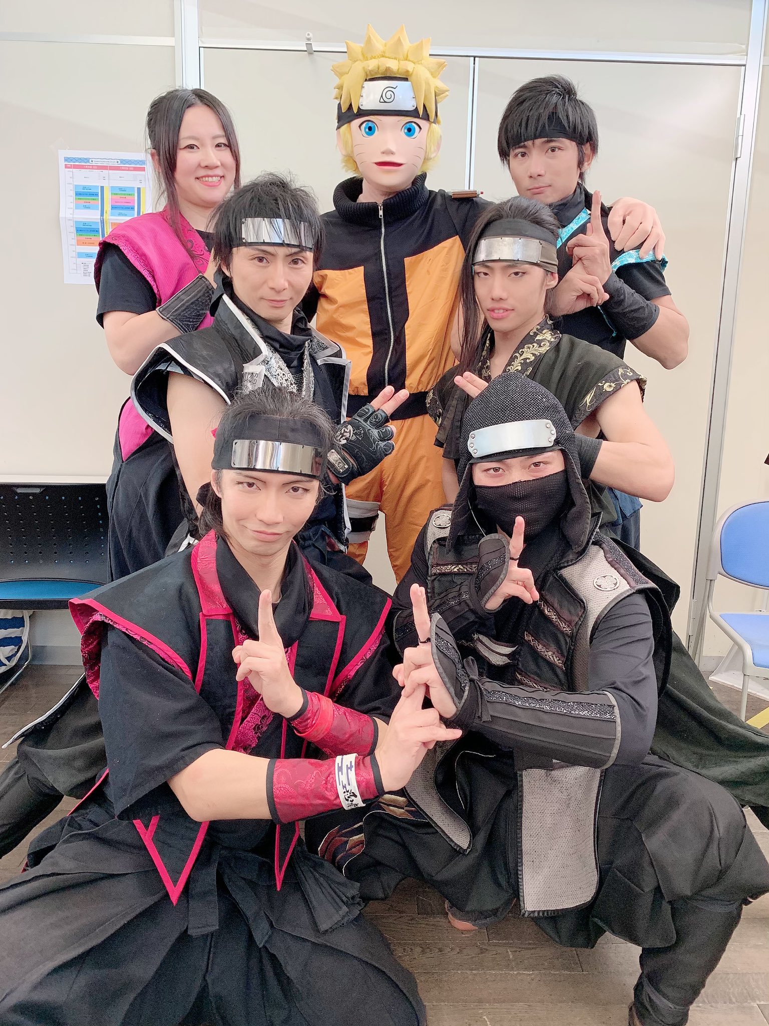 忍者隠密隊 公式 忍者フェスティバル 無事に終演致した ナルト殿ともう一人のわしと記念撮影 2 23がほんに楽しみじゃ 正成 忍者隠密隊 徳川家康と服部半蔵忍者隊 T Co Rpzomluc0m Twitter