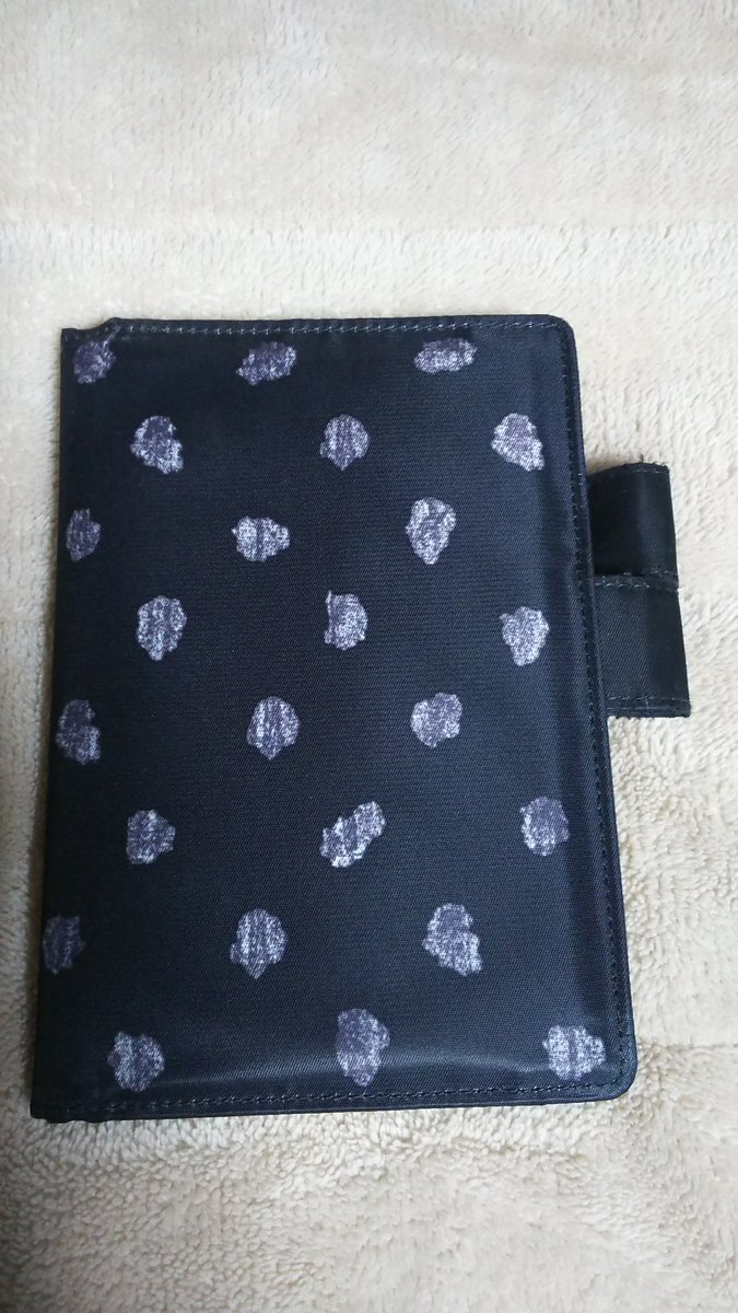 yuuna337's tweet photo. ほぼ日手帳やっと買った！20％OFFだった！🤭カバーは2012年のやつを使う！このカバー久しぶりに見て使いたくなった🎵 https://t.co/K0HQzQqYzn