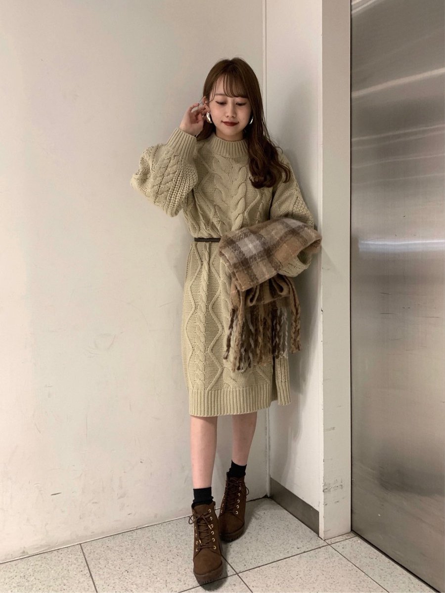 Heather En Twitter ヘザーの冬sale 1 4再値下げ シンプルでいろんな着こなしが楽しめる ニットワンピースが再値下げ シルエットが綺麗だから1枚で様になる ケーブルニットワンピース 6 600 2 750 T Co 3rwotspnfb T Co R4jdymjhu6