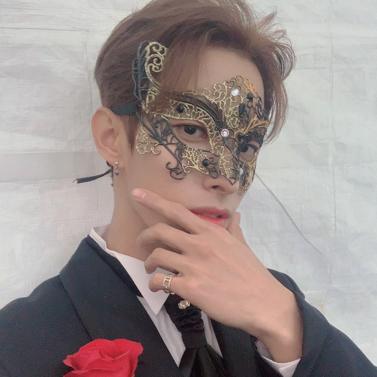 pledis_17's tweet photo. [17'S] The 34th Golden Disc Awards with TikTok Behind Cut❤️ https://t.co/mDRCRv1A2Y