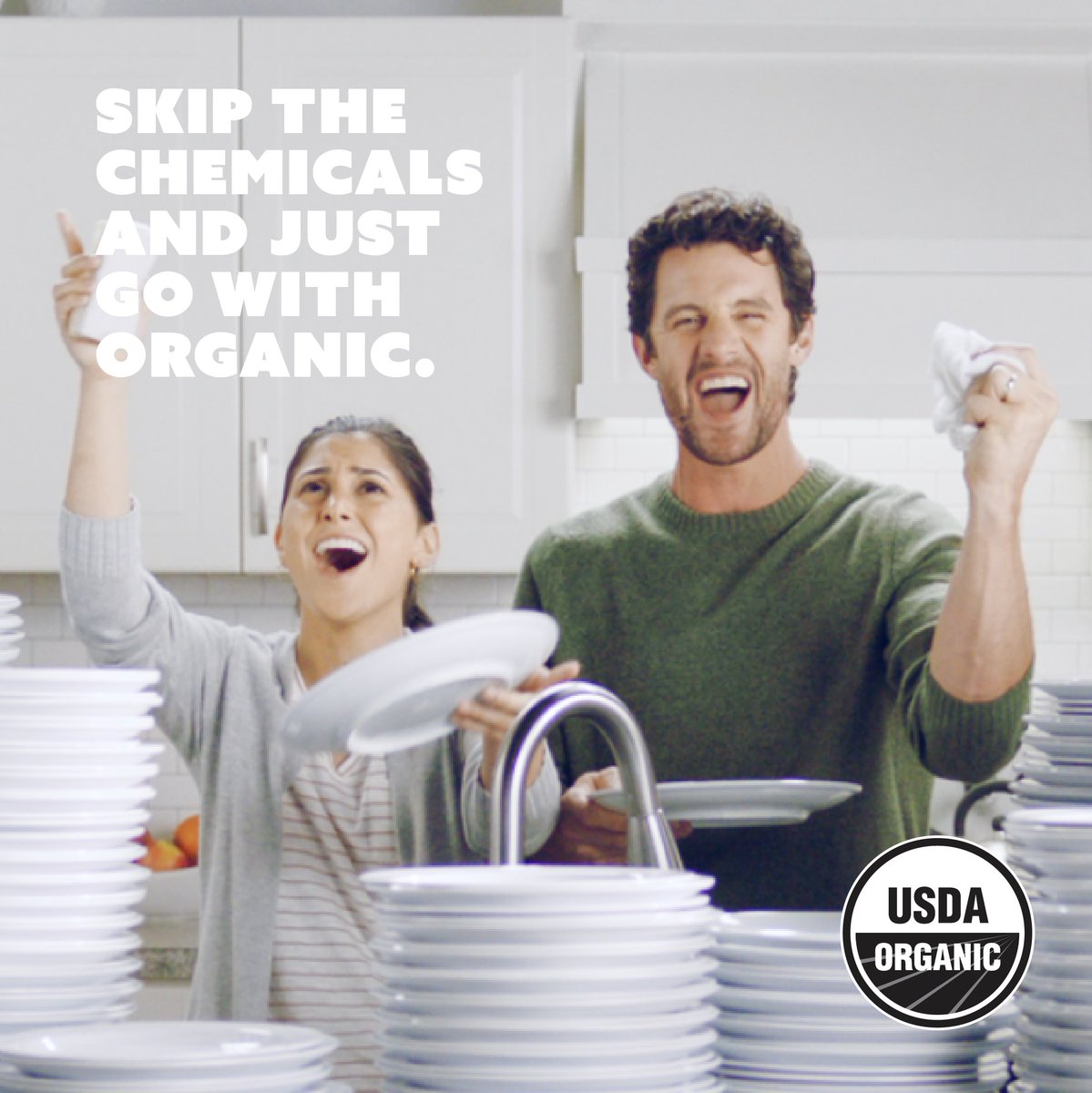 onlyorganic's tweet photo. Here is something to celebrate! Organic protects you and your family from over 700 chemicals used in conventional farming and manufacturing. When shopping for food, household products or textiles, #skipthechemicals and just go with organic. Learn more: https://t.co/ztN8RBZpz6 https://t.co/Jri2C9dXmI