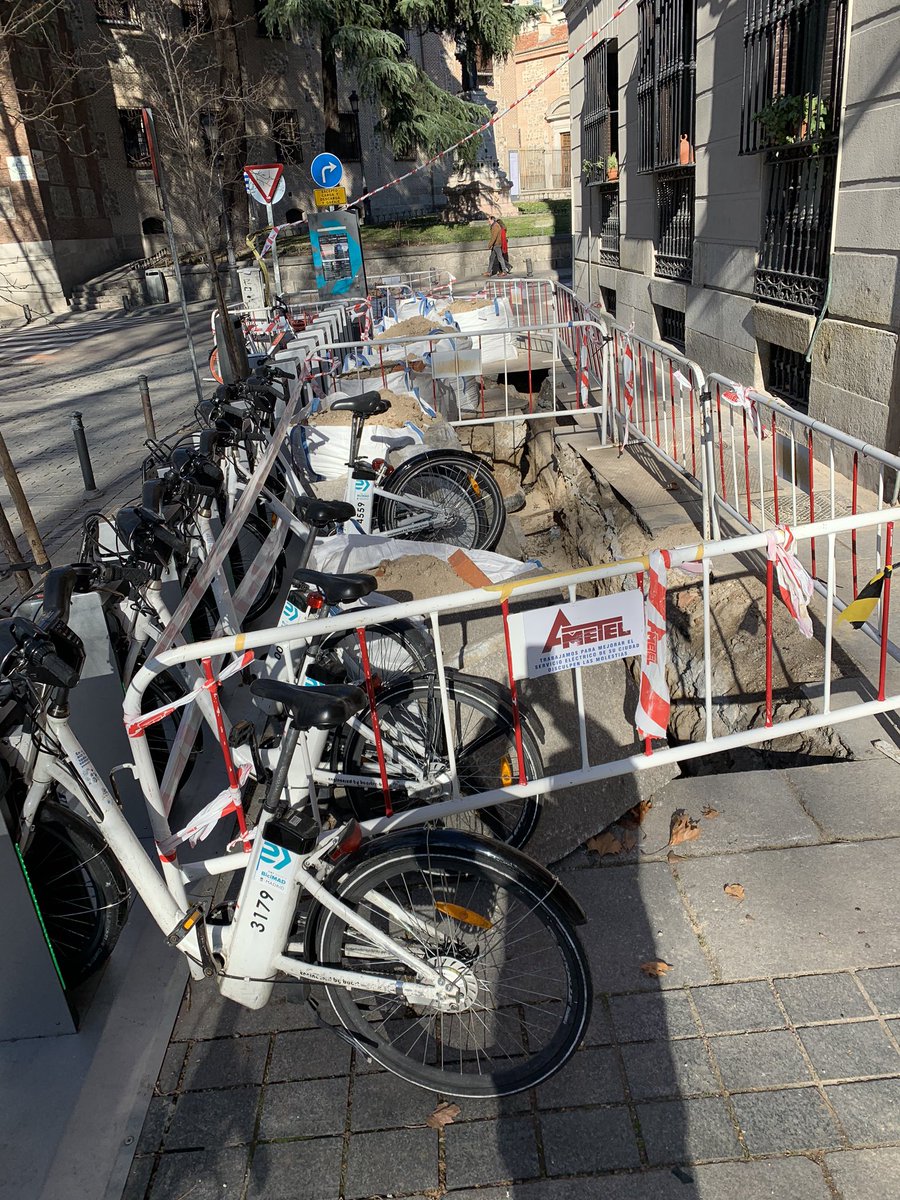 alberto ferrero tweet media