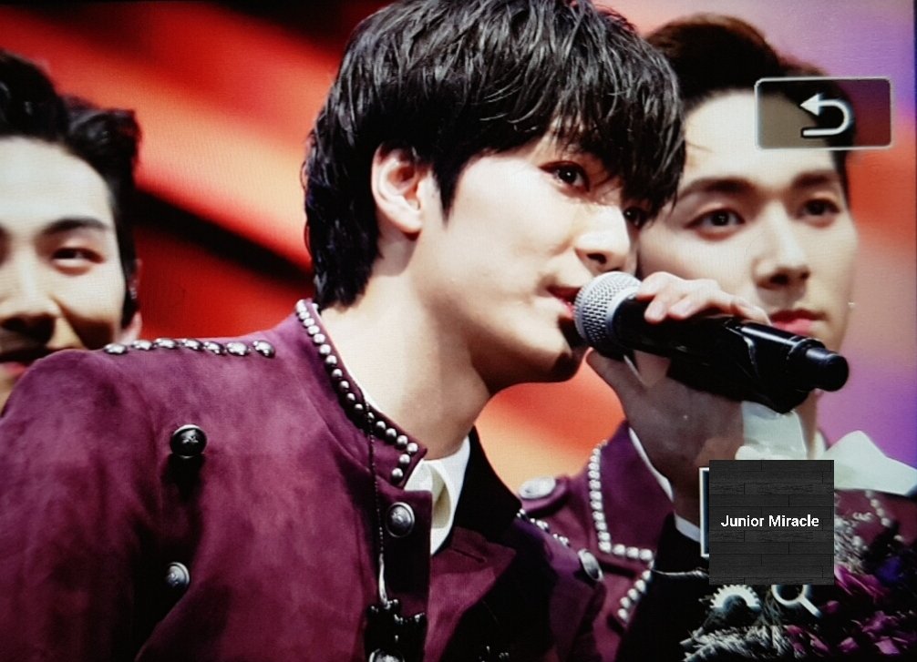 junior_miracle_'s tweet photo. 200105 골든디스크 종현
종현아 수상축하해! 자랑스러워!
#뉴이스트 #NUEST #김종현 #JR https://t.co/621tQ8XKbI