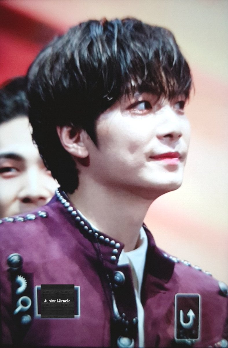 200105 골든디스크 종현
종현아 수상축하해! 자랑스러워!
#뉴이스트 #NUEST #김종현 #JR