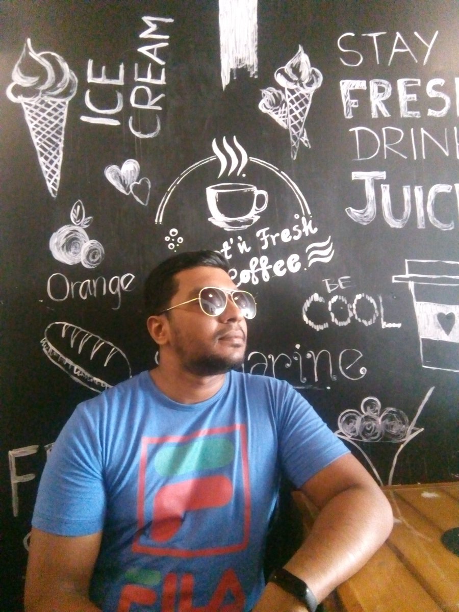 BitcurrencyF's tweet image. CafeOne Mirigama....😋😋😋😋😋