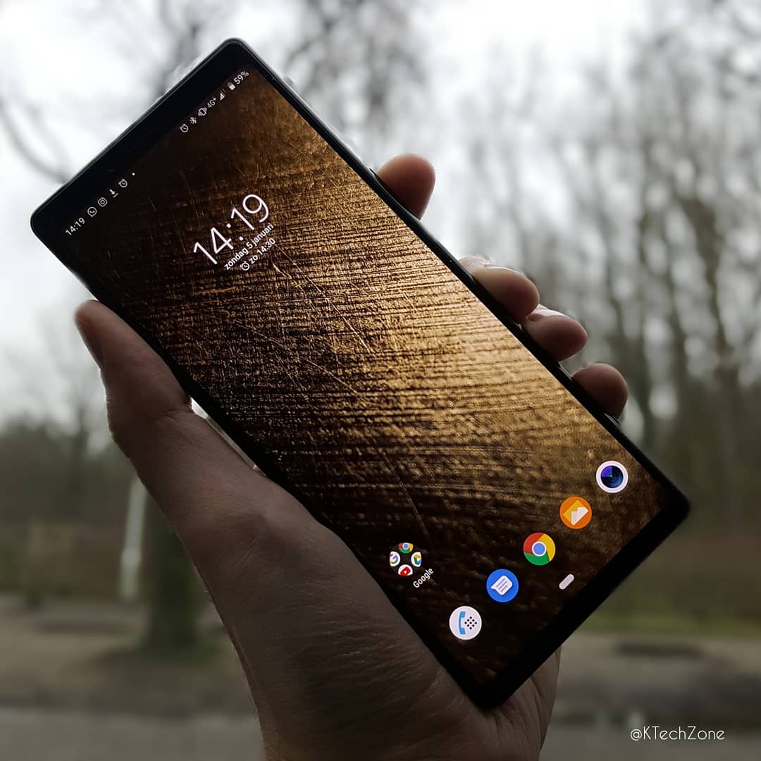 KTZ_KTechZone's tweet photo. Own Creation Alert๐ค๐ This Black&Gold textured wallpaper fits my #sonyxperia1 perfectly!
Download and try it on your phone:
https://t.co/nCXy1g4zJa
@Sony #sonymobile #contentcreator #wallpaper #wallpapers #phonewallpaper #belgiancreator #belgiancreation #techenthusiast https://t.co/LHlwQqLUoz