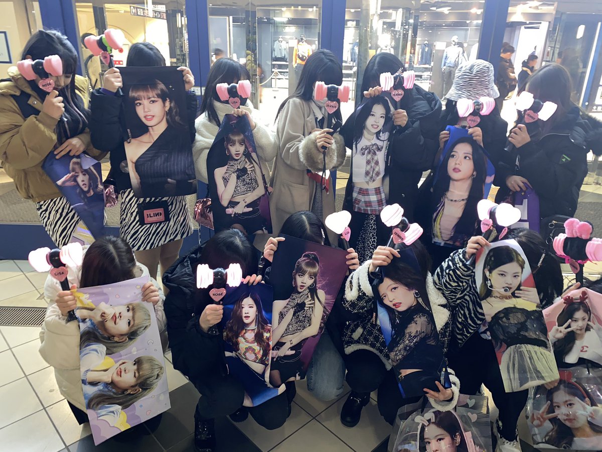 liiiisa___'s tweet photo. ♡BLINK♡

#BLACKPINK #BLINK #BLINKJAPAN 
#BLACKPINKatOSAKADOME_D2 https://t.co/VavUYl9uOu