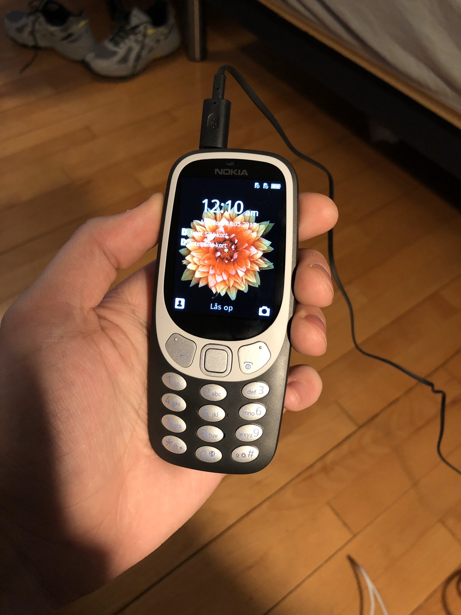 Ulrik Stoch Jensen on out the re-released Nokia 3310! / Twitter
