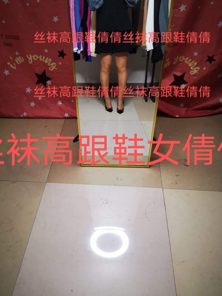 siwameitui's tweet photo. #丝袜控 #高跟鞋#丝袜美脚#美腿 https://t.co/bDC0YCBPk6