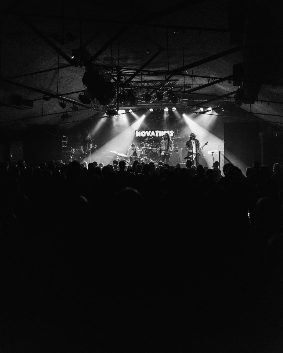 NOVATINES tweet media