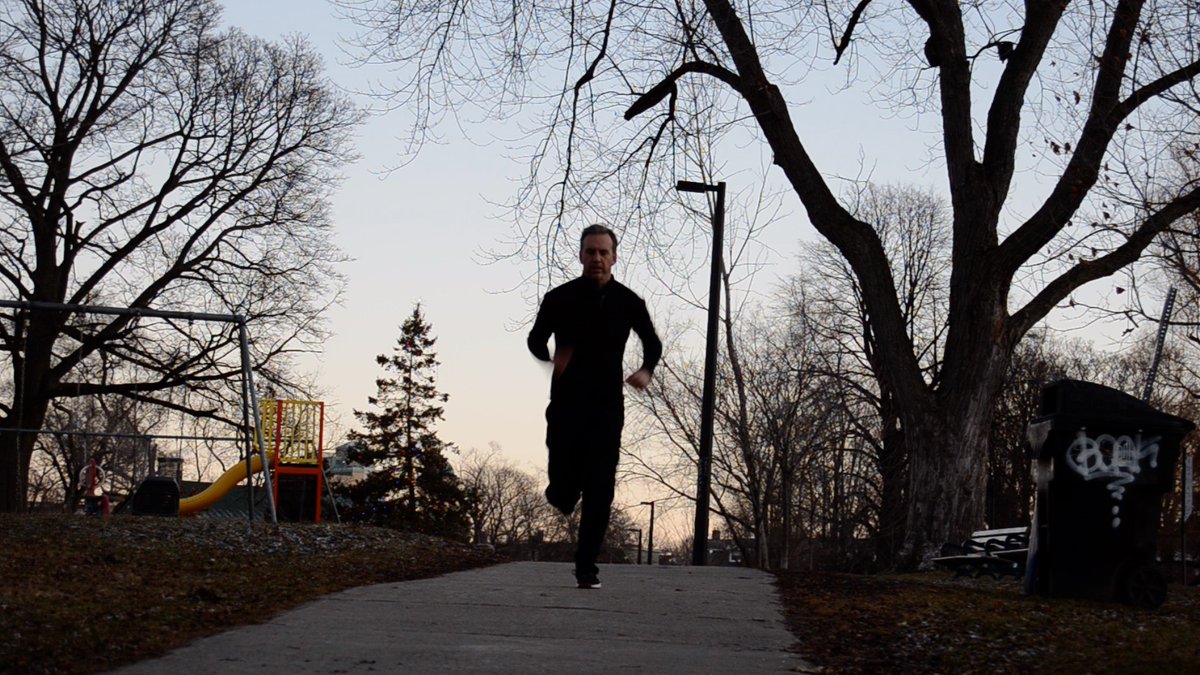 The2020Mark's tweet photo. Regular exercise is now part of my #LifeResolutions for Healthier Living. That includes a number of things but a morning run is a nice start. #Running https://t.co/g8P0o86g63