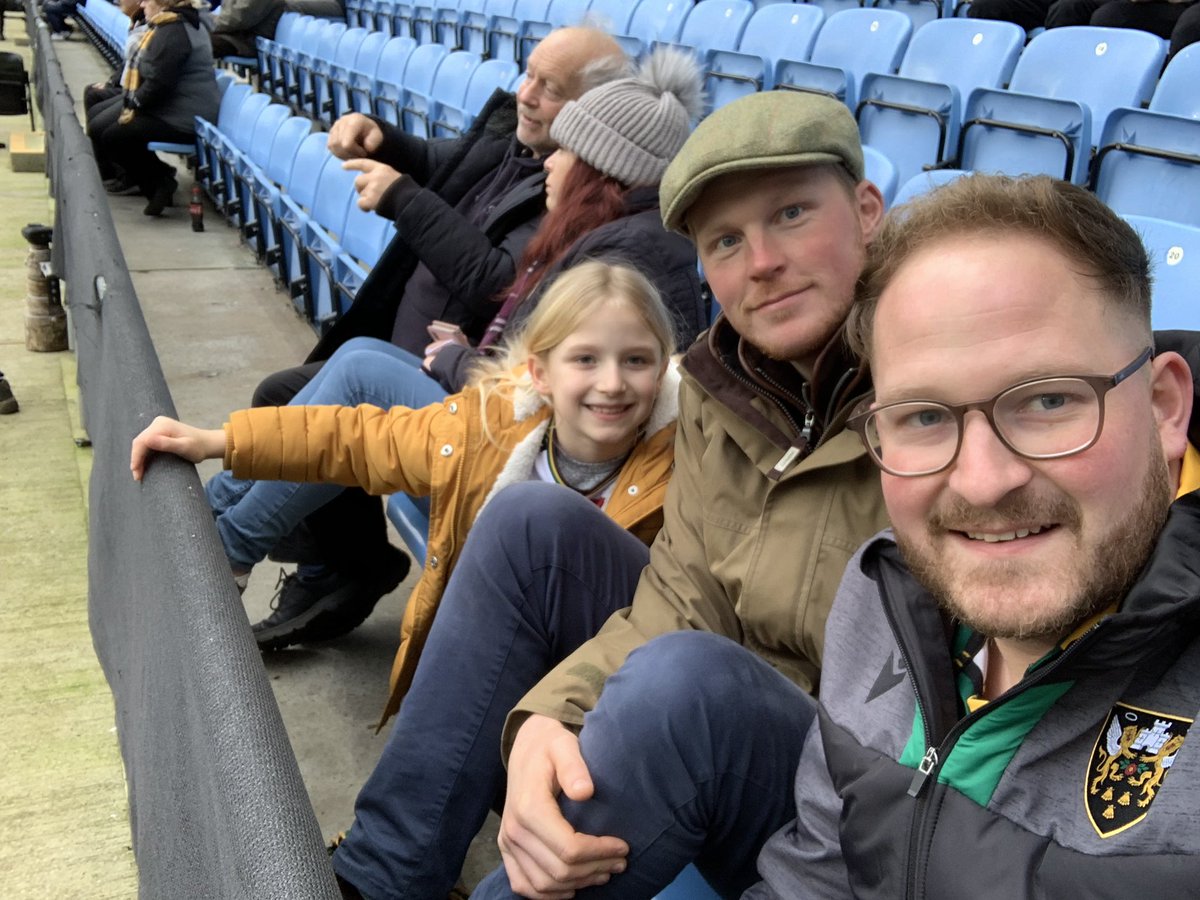DPoolton's tweet image. Away day with Olivia and Christian 🏉 @SaintsRugby @WaspsRugby Come on you Saints!!