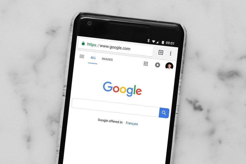 relevanceraises's tweet photo. Google is testing a carousel format for its text-based ads https://t.co/IdzAidQ3lW #SEO @purplegator https://t.co/2ULG0TGs9r