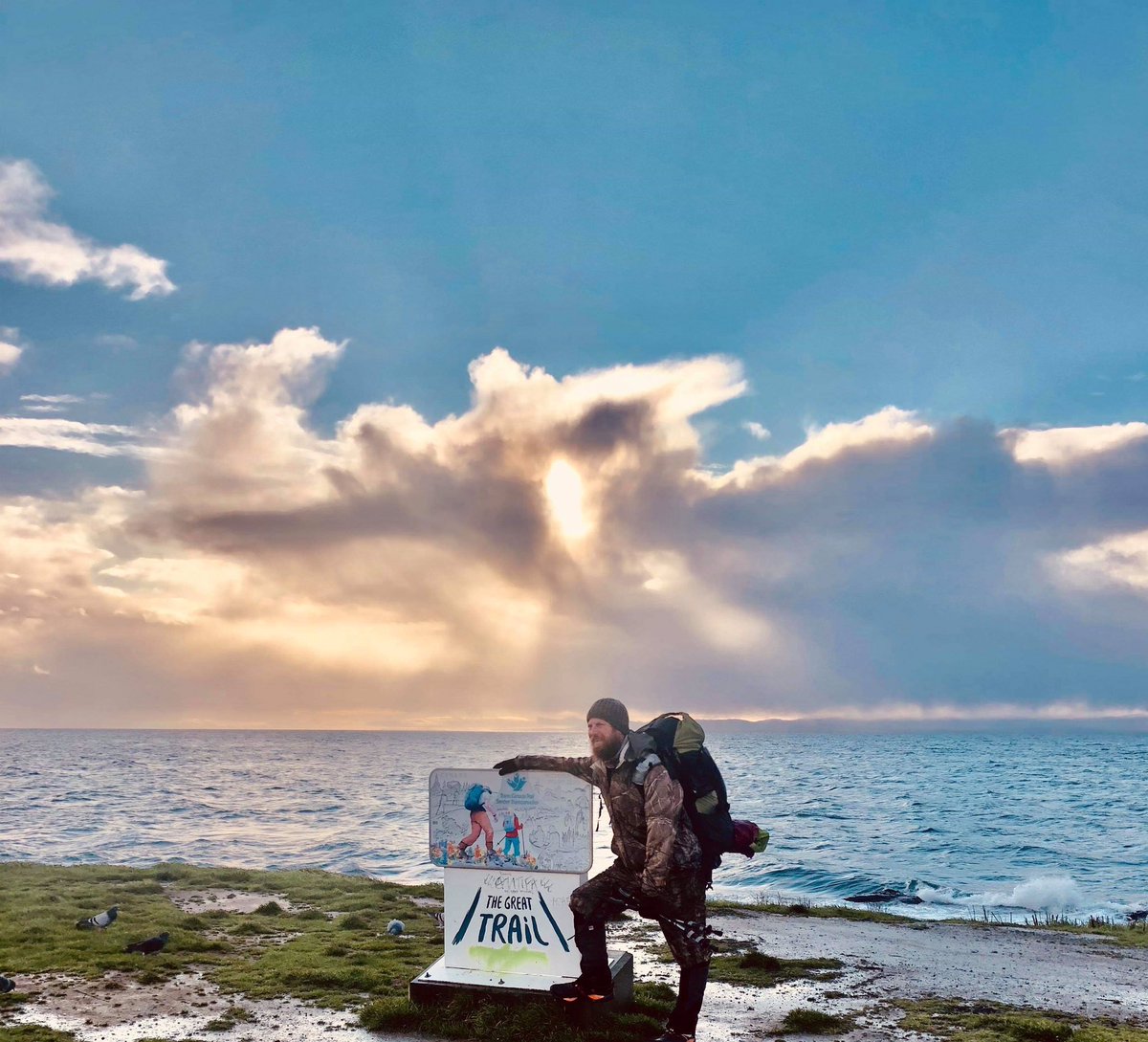 LayboltS's tweet image. Jeff has finished his coast to coast 10 month journey “The Great Walk About 2019” in Victoria BC. He raised close to 12k to raise awareness and support Diabetes research. So proud of you son! @CanadasWalk @GreatWalkAbout @LayboltS