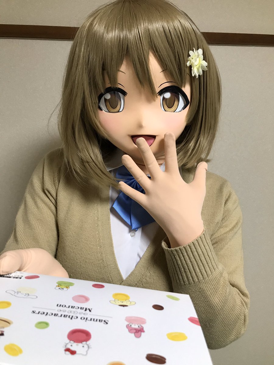 あにあに かな子ー 誕生日おめでとー お祝いでマカロンをプレゼントしましたのだ ๑ ᴗ ๑ お菓子といっしょのかな子かわいい 三村かな子生誕祭 三村かな子誕生祭