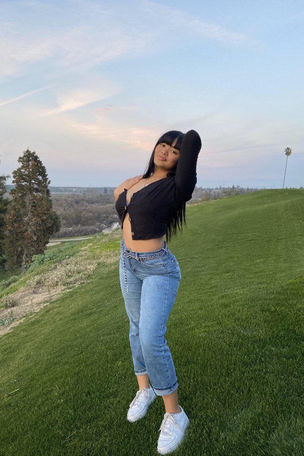 gwynp_'s tweet photo. Sweet Dreams, Baby. https://t.co/VybpBiJqQ4