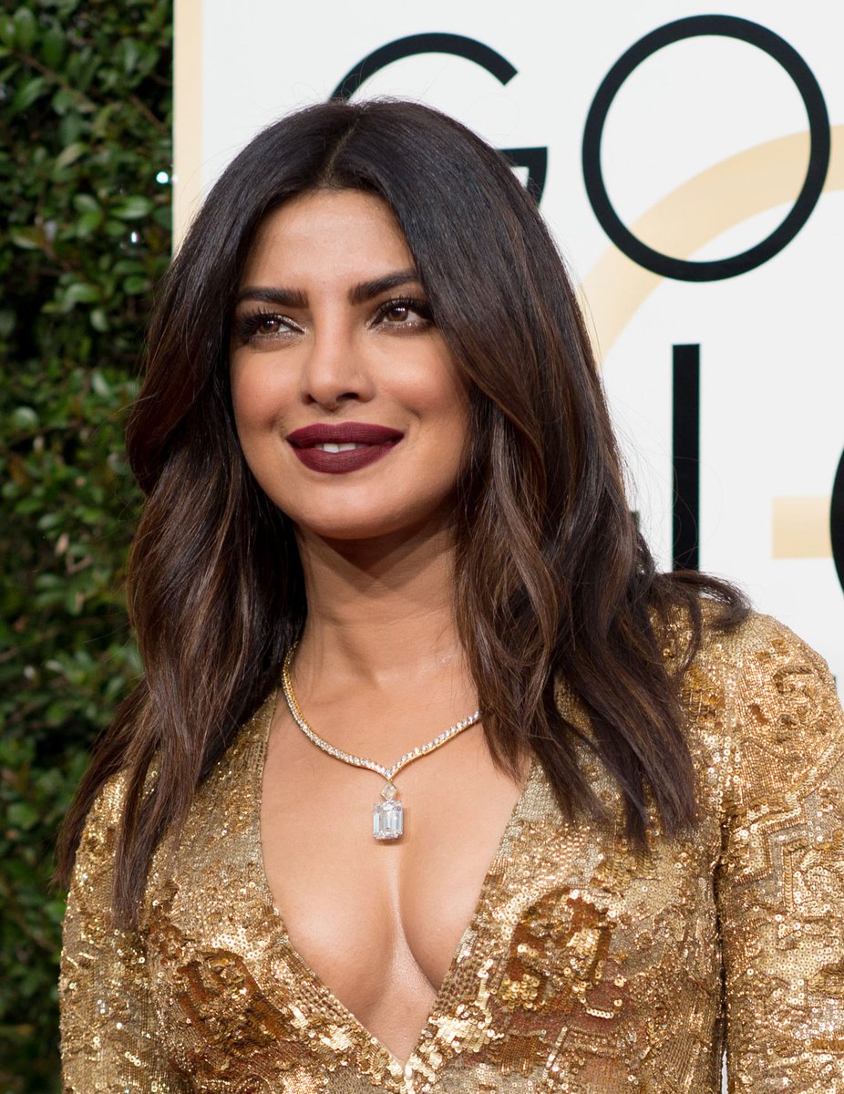 UPDATE: <a href="/priyankachopra/">PRIYANKA</a> will be presenting tonight at the 77th #GoldenGlobes! Watch Hollywood's Party of the Year™ TONIGHT to see all of the presenters we’ve announced!