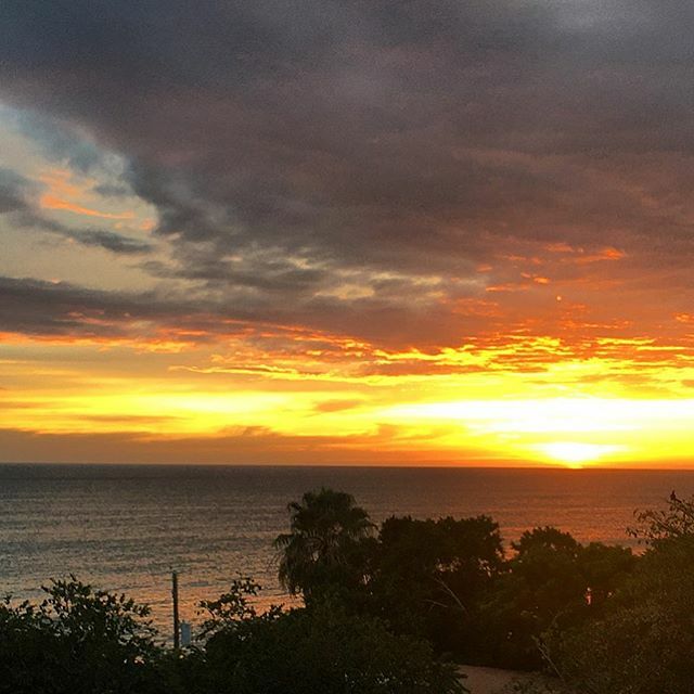 Craft4Community's tweet photo. Tired of the cold? We are offering a FREE trip to Nicaragua for March 2020! Come to the beach when it’s still snowing at home. Send us a message for details! .
.
.
.
.
.
#nicaragua #teacherswhotravel #travelresponsibly #groupretreat #bringyourfriends #te… https://t.co/G8YqqpmL6W https://t.co/aso58XJzhp