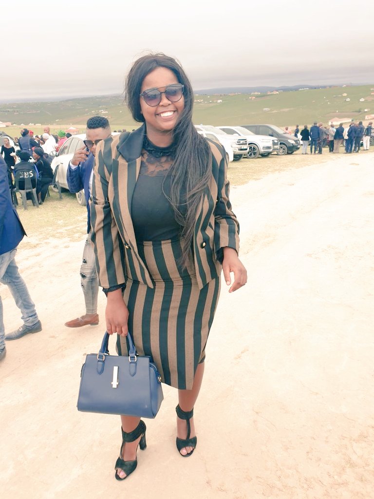Apleni_Athi's tweet photo. "You Are A Strong Young Lady. You Cannot Fight Fate .May You Be Blessed With Strength And Happiness .Hang On To The Beautiful Memories Both Of You Shared." 😭❤️ Rest In Peace Tshangisa, Rest In Peace My Love ❤️ Anda Maqanda Funeral https://t.co/XDHYB7JqV1