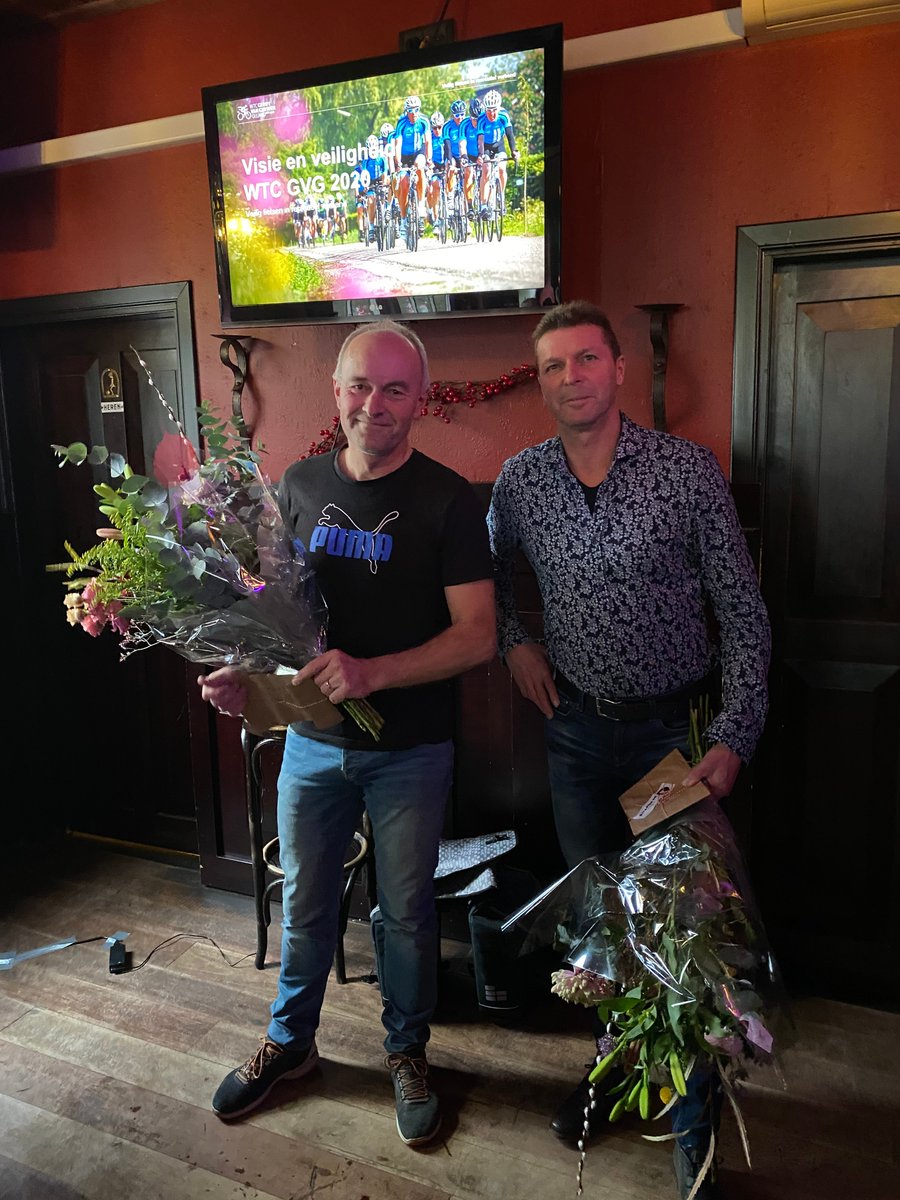 Na zes jaar nemen <a href="/psvmarco/">marco van esch</a> en <a href="/willybrus/">Willy Brus</a>  afscheid van hun bestuursfunctie bij onze club. Een diepe buiging en een groot dank je wel voor deze twee clubleden.
En <a href="/willybrus/">Willy Brus</a> werd ook nog clubkampioen, unieke prestatie om je titel te prolongeren. Hulde!