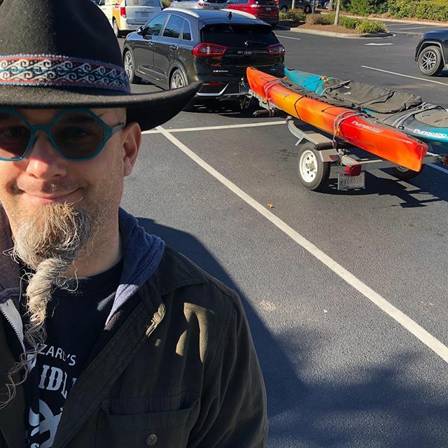 1BaldLightning's tweet photo. #sofaking #outdoorsy !  #oxymoron ? https://t.co/tgkqtOSJQt https://t.co/3lW41m0S5I