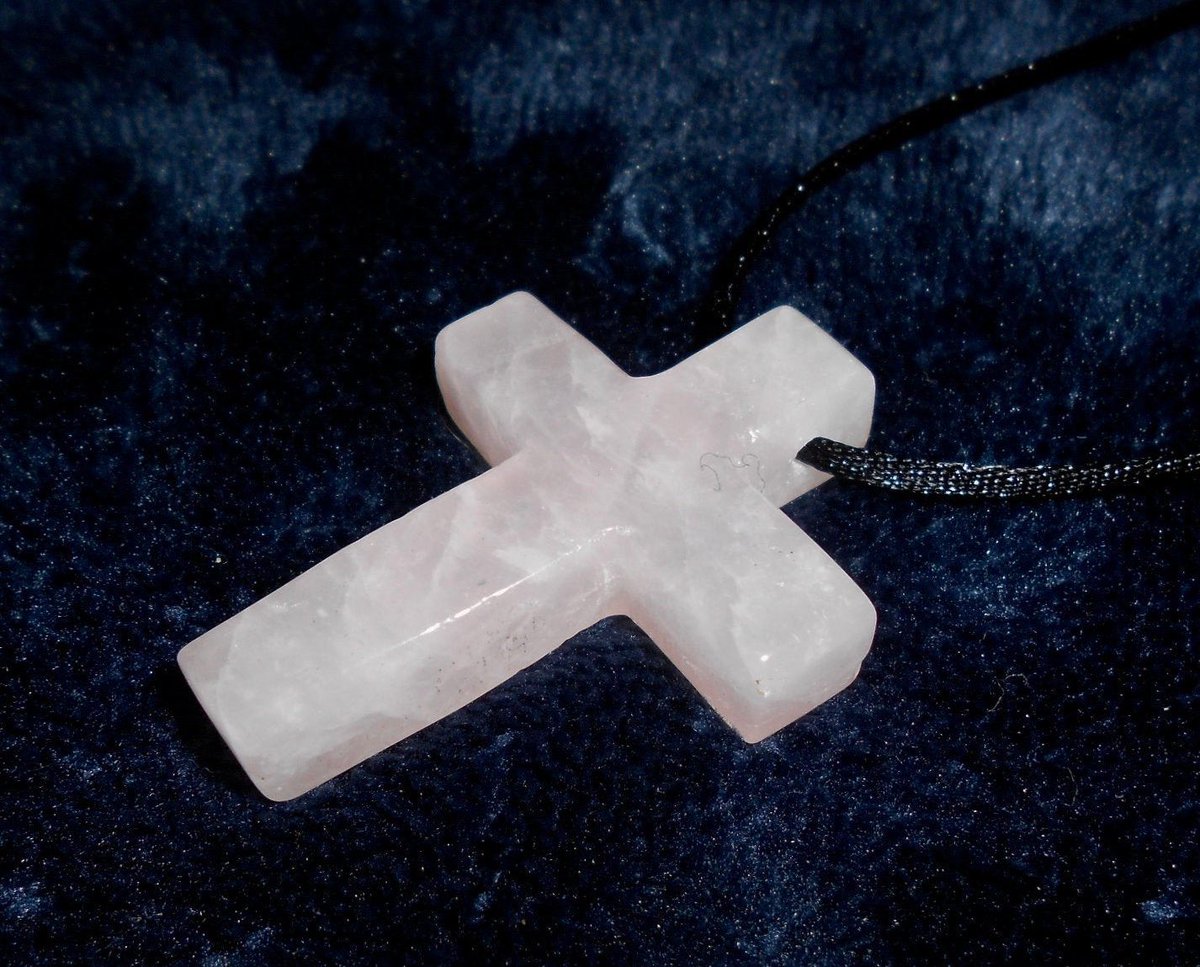 RockLadyRocks's tweet image. 25% off all at my #etsy shop: Lovely ROSE QUARTZ #CROSS Pendant on 24 inch black satin cord*The Love Stone for Heart Chakra #crosspendants #crosses #rosequartz etsy.me/2s0klgM