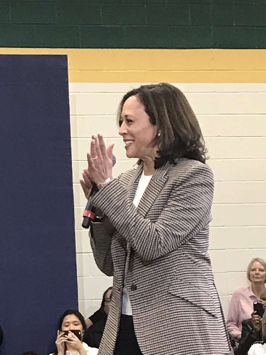 It’s great to have a front-row seat to American democracy. A thread of photos.