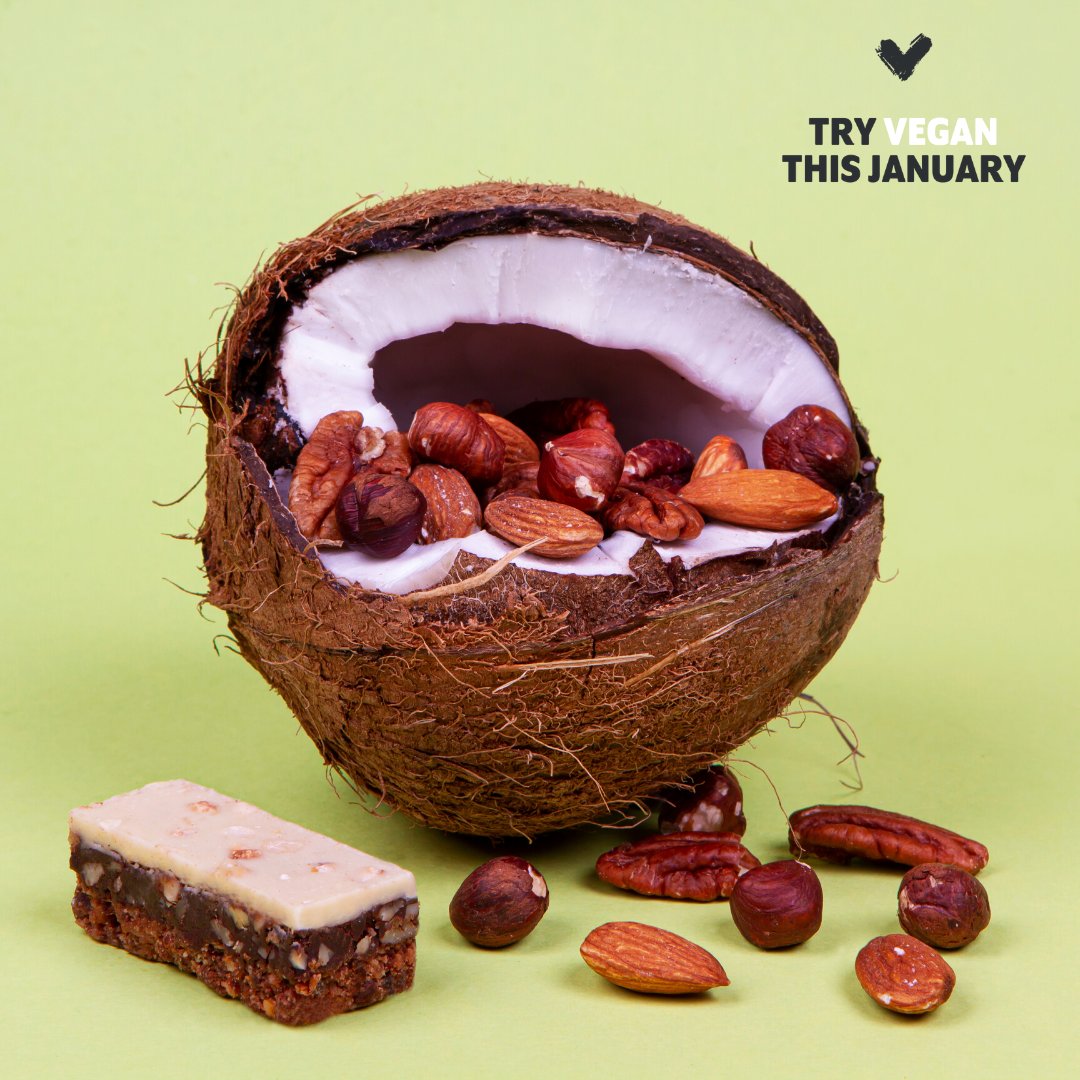 Whether you're newly vegan, a seasoned pro, or none of the above. We're adding some crunch to those mid-afternoon sighs with layers of rich ganache loaded with a plentiful supply of nuts 🌰
<a href="/veganuary/">Veganuary</a> #veganuary