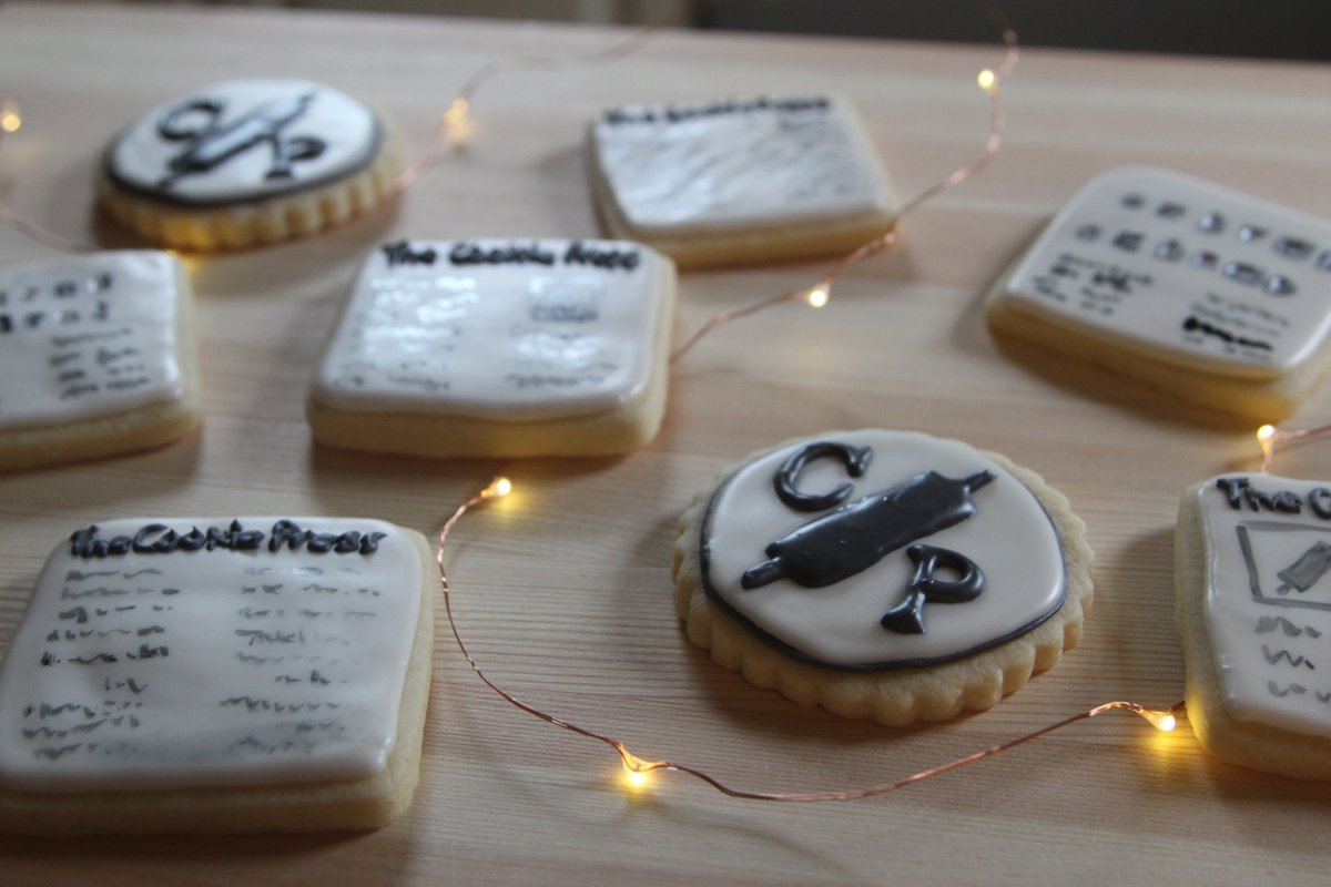 emilyjanelawler's tweet image. 🚨🚨🚨 Breaking (cookie) news! After many years of baking to de-stress after big news days, I've started a cookie company: The Cookie Press. 

cookiepress.net