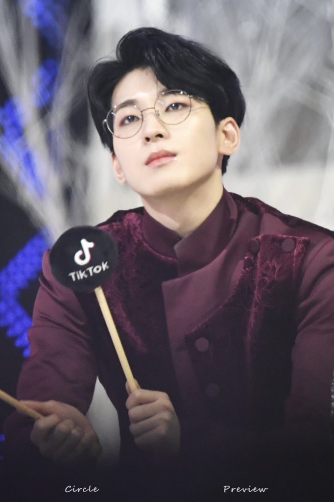 Circle960717's tweet photo. 200105 #원우 #WONWOO #세븐틴⁠ ⁠⁠⁠⁠⁠⁠⁠⁠#SEVENTEEN⁠⁠⁠⁠⁠ #ウォヌ #절세미남 #절세미남전원우 @pledis_17 https://t.co/wr0ngOvR4n