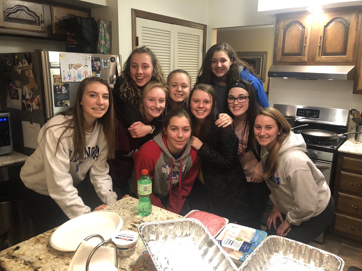 Great night Friday at our Christmas get together! @NBWGirlsBB
