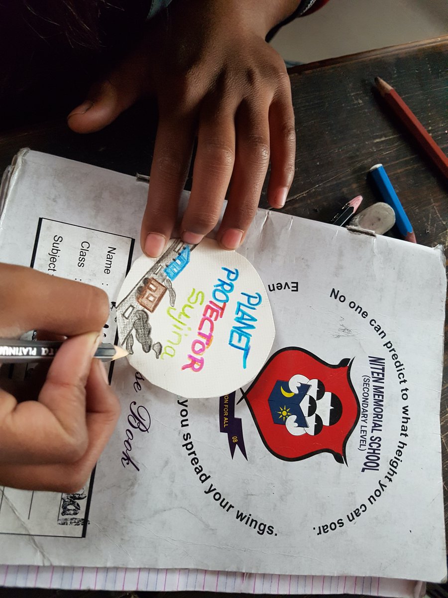 omega3_ohm's tweet photo. Daisy inspiring kids from Niten Memorial School students ( grade 3) @ NAG , Nepal- to be a planet protector like her. 
They design their own planet protector batch, just like Daisy.#globaledted https://t.co/w4XSiyPwhN