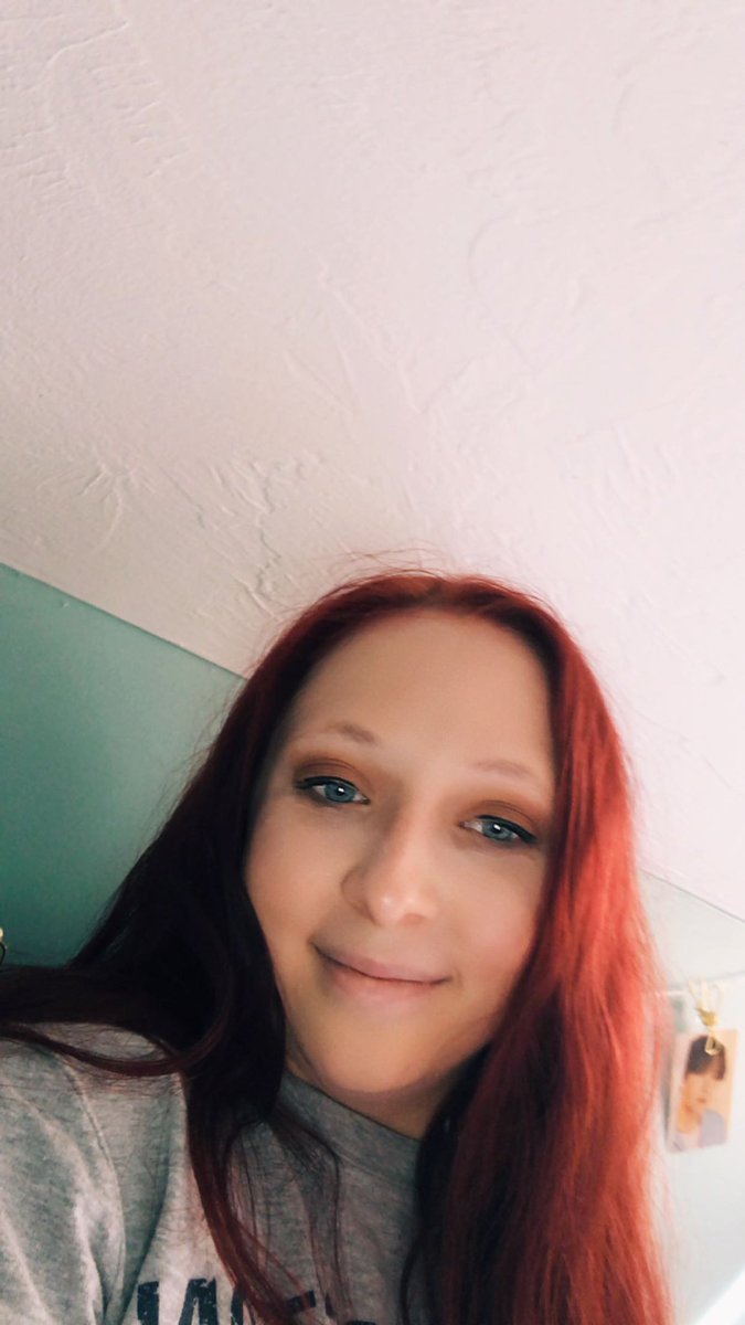 dalprd's tweet photo. im not the prettiest but you sure do make me feel like it <3 
#ElfSelcaDay https://t.co/FoB0Z2glMt