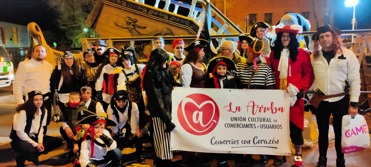 Otro año más, hemos podido repartir ilusión a todos los peques de la casa, desde nuestro barco pirata en la "Cabalgata de Reyes Magos de Ciudad Lineal", esperamos que tengáis un buen día de reyes.