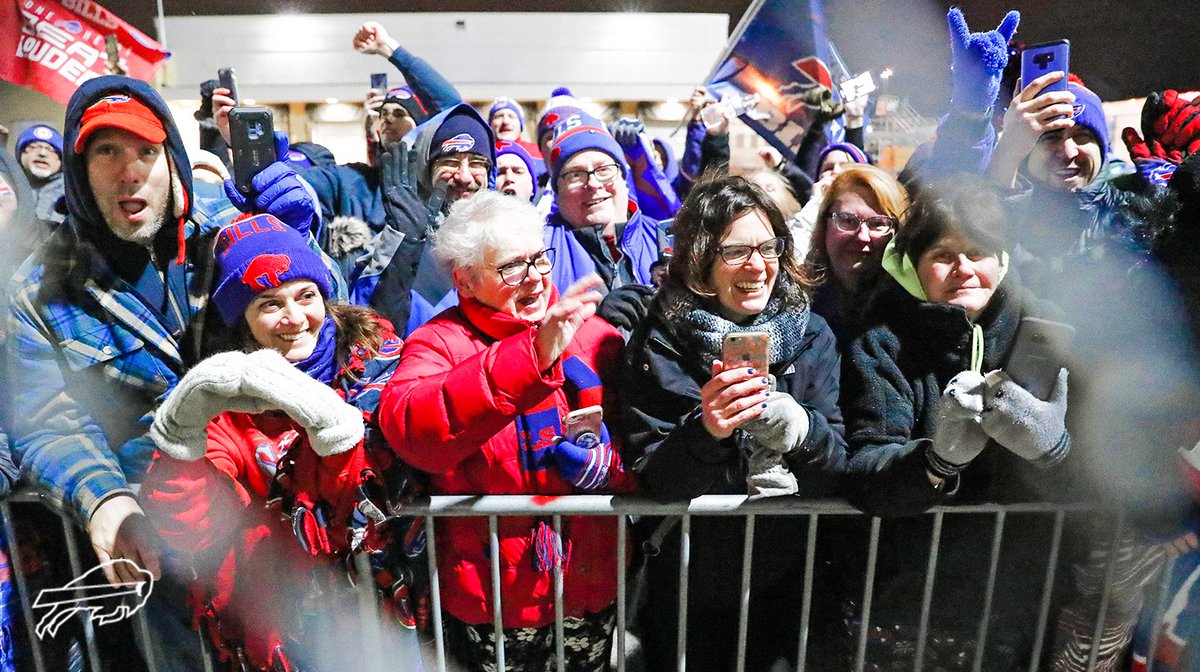 BuffaloBills's tweet photo. Through it all, you're always there for us.

We love you, #BillsMafia. ✊ https://t.co/xf0FgYhKyl